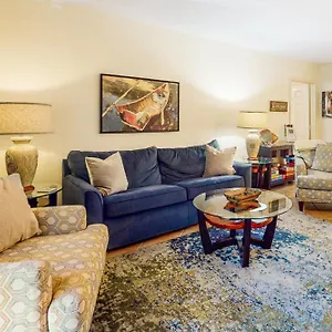 Devonshire 109 Apartment